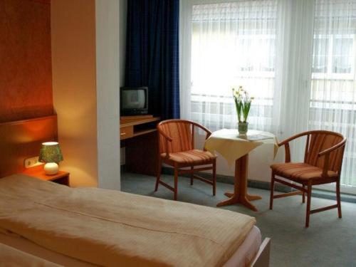 Hotel-Pension Ursula Бад Захса Екстериор снимка